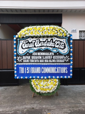 Papan Bunga Duka di Bonggo
